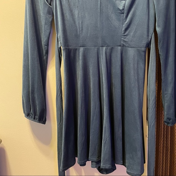 Romper - Picture 2 of 4